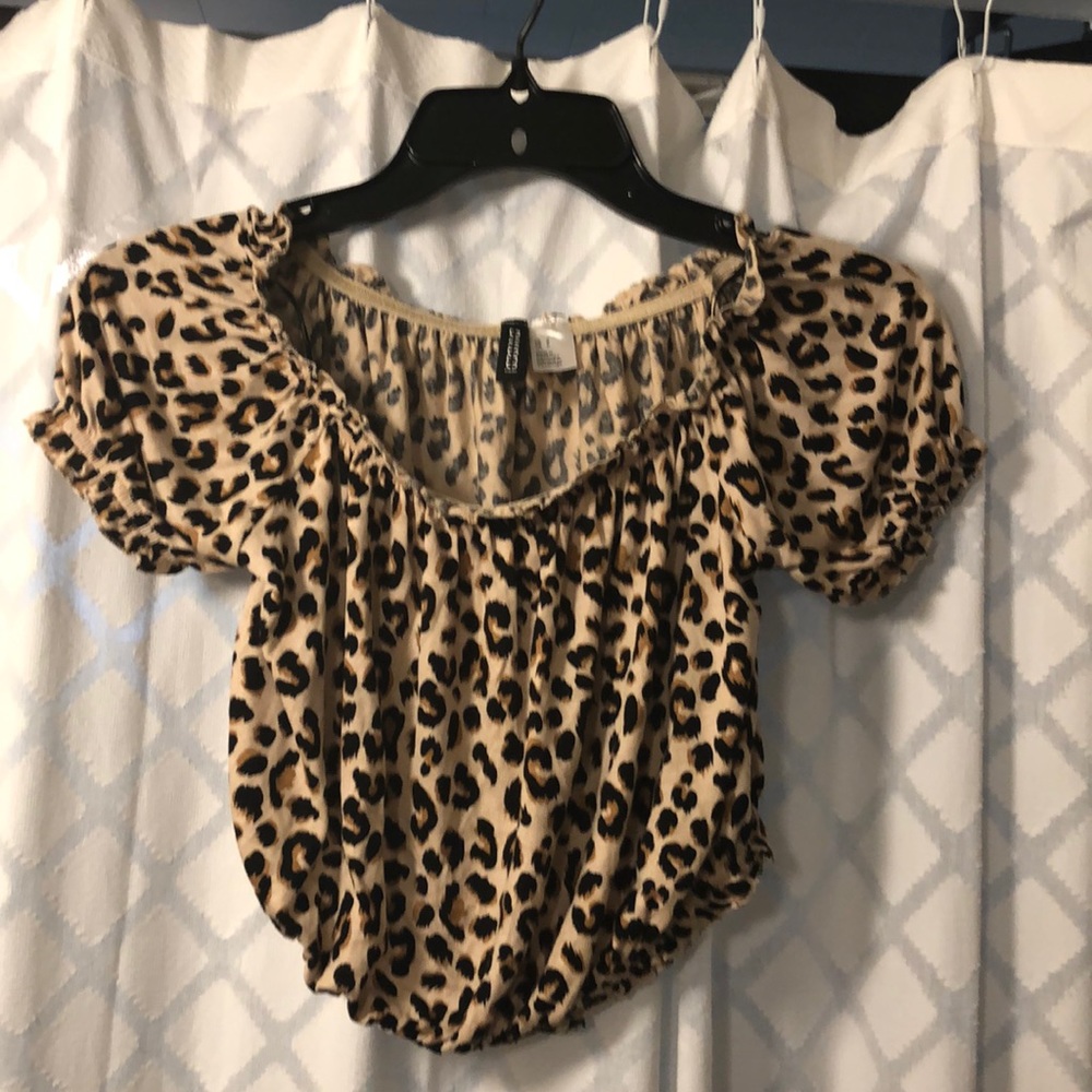 Cheetah crop top